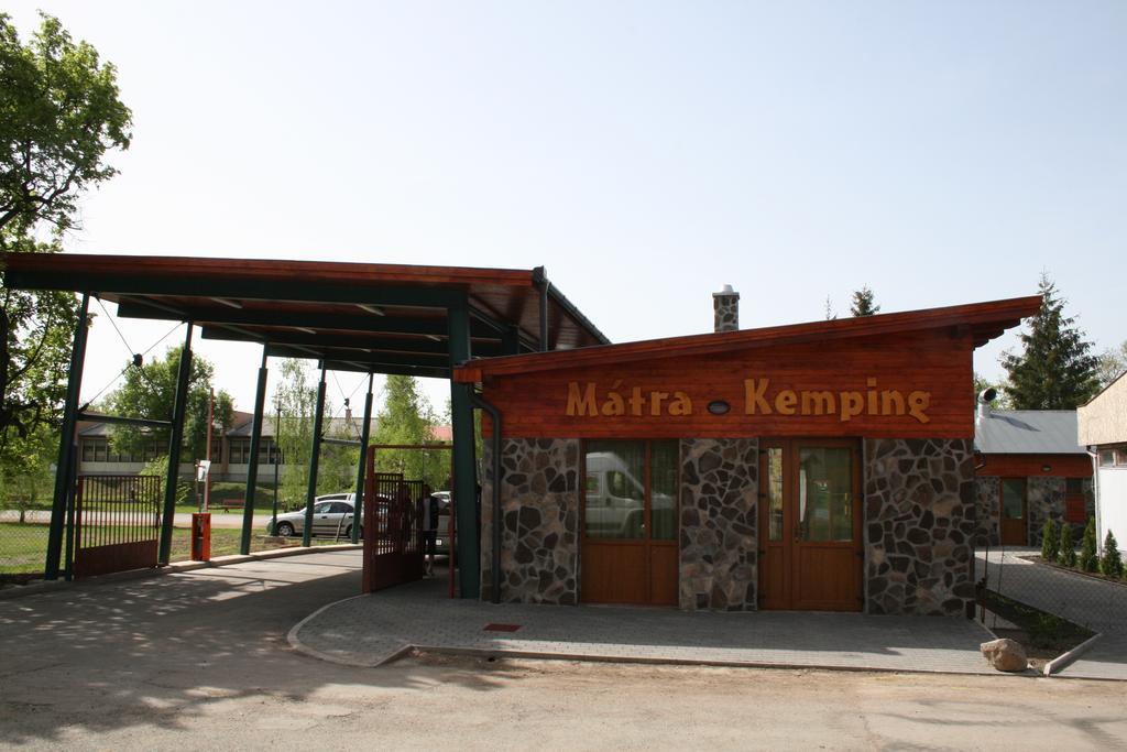 Matra Kemping Apartmanok 머트러푸레드 외부 사진